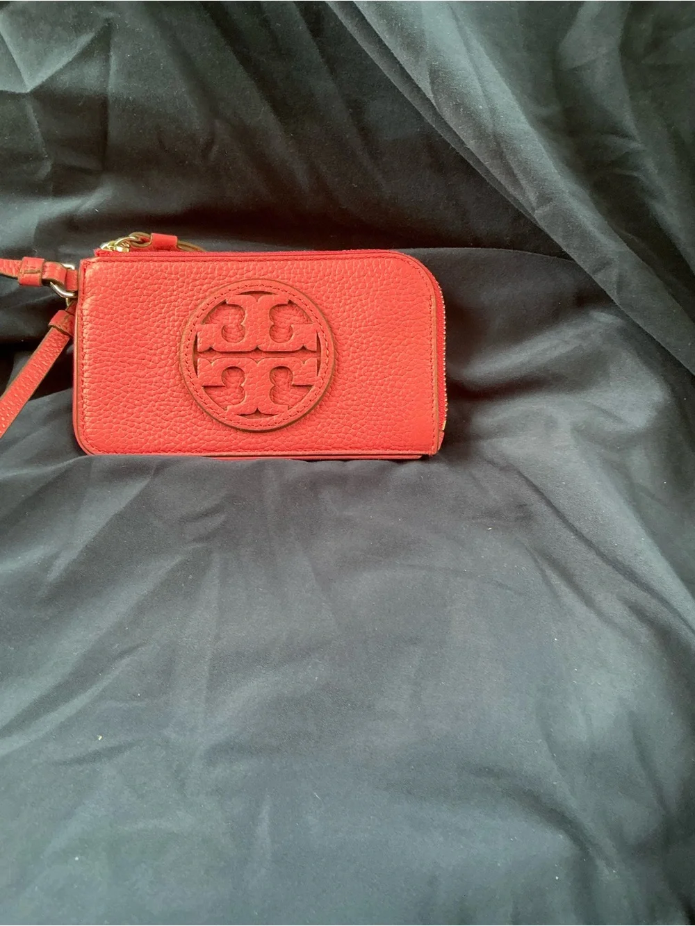 Tory Burch compact pebbled